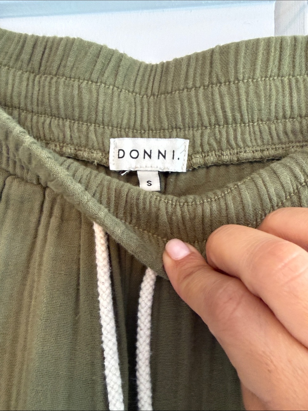 DONNI. Olive Green Wide-Leg Drawstring Pants - Picture 2 of 3